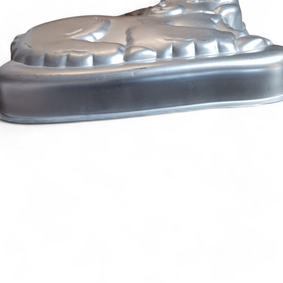 Vintage 1981 Wilton Aluminum Little Lamb Cake Pan Baking Mold #502-3444 - Picture 3 of 5